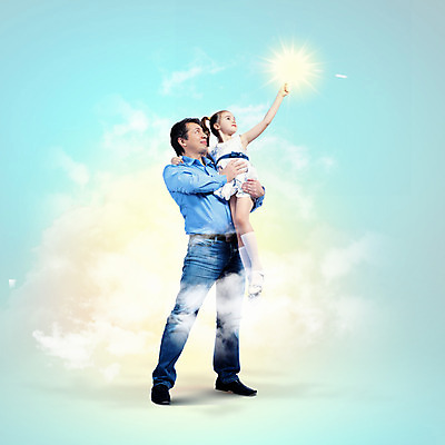 포토 JPG 해외이미지 백인 라이프스타일 드레스 남자 딸 행복 어린이 2 장난 가족 관계 포옹 놀이 함께함 사랑 미소 사람 성인 두명 여름 부모 햇빛 육아 흰색 아기 아빠 달콤 세대 해외202004 해외포토 서양인 옷 계절 감정 컬러 컨셉 안기 표정 생활 태양 맛 파일형식