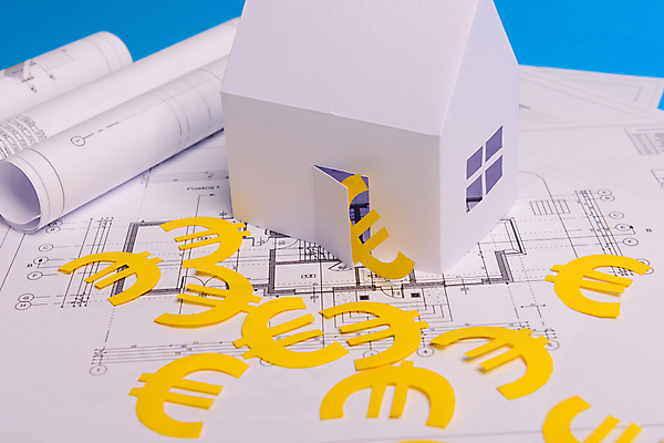 포토 JPG 해외이미지 디자인 종이 백그라운드 컨셉 돈 비즈니스 주택 사람없음 건물 쌓기 저축 유로 재산 구매 오브젝트 투자 대출 해외202004 해외포토 건축물 모션 금융 쇼핑 파일형식