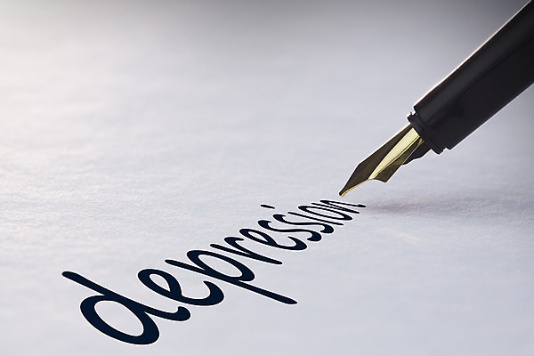 포토 JPG 해외이미지 감정 종이 텍스트 사람없음 단어 만년필 슬픔 기록 페이지 우울증 유행어 해외202004 해외포토 문자 펜 유행 질병 파일형식