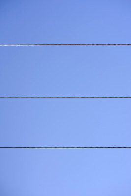 포토 JPG 해외이미지 식물 실루엣 산업 선 백그라운드 건축양식 자연 하늘 사람없음 파란색 빛 환경 탑 금속 검은색 힘 일몰 장비 발전기 에너지 흰색 네트워크 역 위험 큼 전염 철사 볼트 봉 철탑 공학 세대 변압기 분배 전압 철강 현재 공급 해외202004 해외포토 건축물 교육 건축 컬러 컨셉 교통시설 재질 촬영기법 노을 발전소 공구 질병 크기 생태계 감염 파일형식