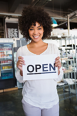 포토 JPG 해외이미지 라이프스타일 여자 행복 커피 음식 비즈니스 청소년 노동자 한명 서기 20대 상점 식당 카페 빵집 잡기 업무 오픈 직원 서비스 보여주기 카페테리아 주인 해외202004 해외포토 직업 1 감정 음료 모션 사람 청년 생활 작업 파일형식