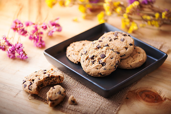 포토 JPG 해외이미지 라이프스타일 접시 음식 백그라운드 비즈니스 아침 추상 휴식 디저트 요리 사람없음 장식 크래커 쿠키 초콜릿 카페 수확 신선 달콤 맛 굽기 정물화 해로움 핸드메이드 스타일 맛있는 해외202004 해외포토 주간 식기 컨셉 무늬 농업 생활 상점 구이 그림 파일형식