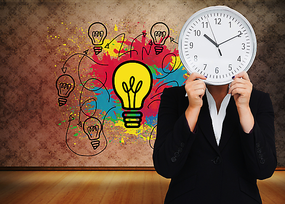 포토 JPG 해외이미지 백인 여자 벽 시계 와이셔츠 벽지 바닥 한명 정장 20대 목재 금발 디지털 페인트 회색 잡기 시간 얼룩 비즈니스우먼 우아함 스마트 경영 숨기 스타일 해외202004 해외포토 서양인 나무 1 헤어스타일 옷 컬러 컨셉 셔츠 비즈니스 재료 모션 사람 청년 직장인 파일형식