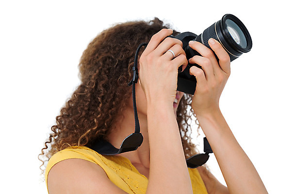 포토 JPG 해외이미지 백인 여자 한명 들기 상반신 20대 성인 취미 옆모습 카메라 사진촬영 잡기 사진사 흰배경 성인여자한명만 해외202004 해외포토 서양인 1 뷰포인트 백그라운드 모션 사람 청년 전자제품 촬영 흰색 작가 여자한명만 성인여자만 파일형식