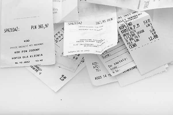 포토 JPG 해외이미지 종이 백그라운드 돈 사람없음 금융 쇼핑 흰색 계산 인쇄 가격 영수증 회계 계산서 고립 비용 해외202004 해외포토 컬러 경제 재산 파일형식