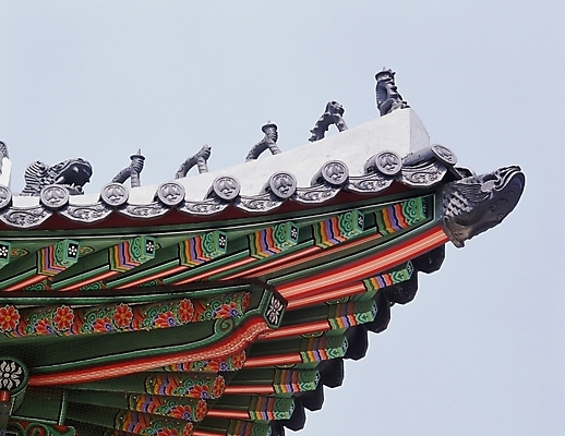 포토 JPG 주간 한국문화 한국전통 시설물 현대건축 건축 기와 사람없음 야외 전통문양 건축부분 단청 국내포토 자연요소 동양문화 전통 문양 건축물 한국 파일형식 아시아 문화 나라
