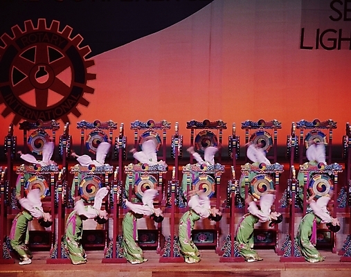 포토 JPG 한국문화 한국전통 여자 한국 사람 여러명 공연 전통무용 삼고무 여자만 국내포토 동양문화 전통 아시아 다수 이벤트 춤 파일형식