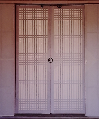 포토 JPG 한국문화 한국전통 시설물 현대건축 건축 사람없음 전통문양 문 건축부분 창호문 국내포토 동양문화 전통 문양 건축물 한국 파일형식