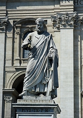 포토 JPG 미술 사람없음 동상 조각상 세계문화유산 작품 바티칸 산피에트로광장 산피에트로대성당 성베드로광장 성인상 국내포토 문화예술 조형물 성당 문화재 로마 기념물 파일형식