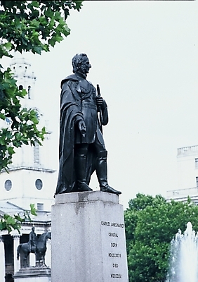 포토 JPG 해외 유럽 외국문화 영국 미술 사람없음 동상 조각상 런던 작품 영국문화 국내포토 나라 문화 문화예술 조형물 기념물 유럽문화 파일형식