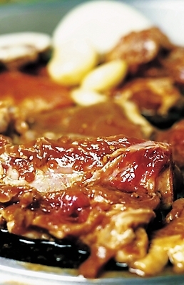 포토 JPG 스튜디오촬영 식재료 근접촬영 사람없음 아웃포커스 소고기 양념갈비 소갈비 양념고기 국내포토 뷰포인트 촬영기법 실내 육류 갈비 파일형식