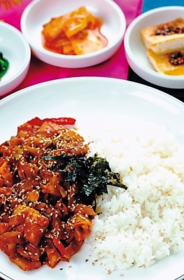 포토 JPG 스튜디오촬영 한식 음식 밥 한국 사람없음 덮밥 오징어덮밥 국내포토 아시아 실내 파일형식