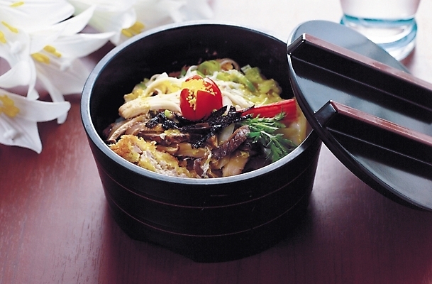 포토 JPG 스튜디오촬영 음식 밥 사람없음 덮밥 가쯔돈 돈까스버섯덮밥 버섯덮밥 일본음식 돈가스덮밥 국내포토 실내 파일형식