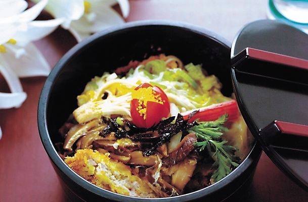 포토 JPG 스튜디오촬영 음식 밥 사람없음 덮밥 가쯔돈 돈까스버섯덮밥 버섯덮밥 일본음식 돈가스덮밥 국내포토 실내 파일형식