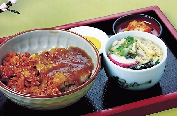 포토 JPG 스튜디오촬영 음식 밥 사람없음 덮밥 가쯔돈 김치가쯔돈 일본음식 국내포토 실내 파일형식