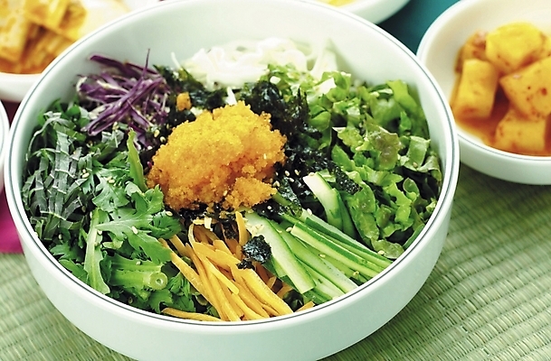 포토 JPG 스튜디오촬영 한식 음식 밥 한국 사람없음 비빔밥 날치알비빔밥 국내포토 아시아 실내 파일형식