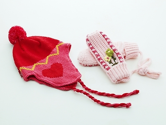 포토 JPG 모자 잡화 장갑 털모자 누끼 사람없음 뜨개질 오브젝트 방한용품 손모아장갑 국내포토 모자_잡화 취미 파일형식