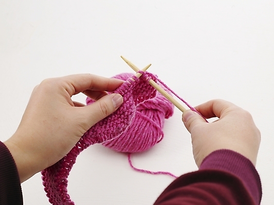 포토 JPG 손 생활용품 신체부위 바늘 뜨개질 털실 오브젝트 국내포토 사람 취미 도구 실 파일형식