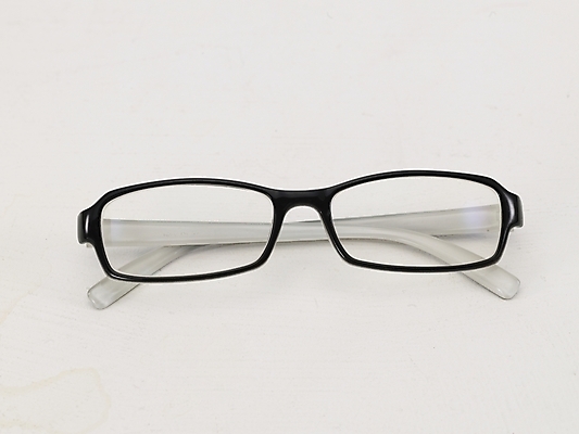 포토 JPG 잡화 안경 생활용품 누끼 사람없음 한개 뿔테안경 국내포토 1 오브젝트 파일형식