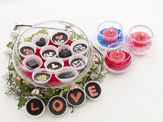 포토 JPG 기념일 꽃 음식 포장 초 촛불 디저트 발렌타인데이 선물 사람없음 초콜릿 국내포토 식물 데이이벤트 이벤트 파일형식