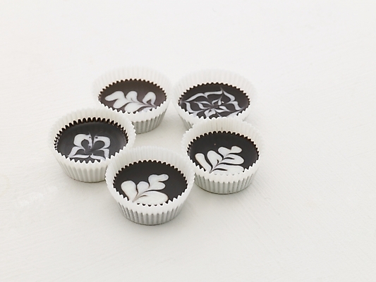 포토 JPG 기념일 음식 포장 디저트 발렌타인데이 누끼 사람없음 초콜릿 국내포토 데이이벤트 이벤트 파일형식