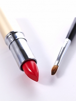 포토 JPG 생활용품 사람없음 화장 뷰티 화장품 립스틱 붓 미용용품 립브러쉬 국내포토 오브젝트 메이크업브러쉬 파일형식