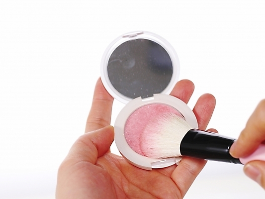 포토 JPG 손 손짓 신체부위 화장 뷰티 화장품 붓 미용용품 볼터치 국내포토 모션 사람 오브젝트 파일형식