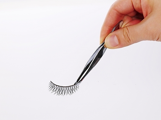 포토 JPG 손 집게 손짓 신체부위 뷰티 미용용품 속눈썹 국내포토 모션 사람 눈썹 오브젝트 파일형식