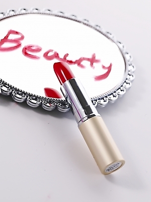 포토 JPG 문자 기호 알파벳 생활용품 사람없음 화장 뷰티 화장품 거울 립스틱 미용용품 손거울 국내포토 영어 오브젝트 파일형식