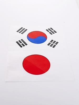 포토 JPG 나라 외국문화 협력 한국 사람없음 일본 국기 태극기 삼일절 광복절 국제관계 외교 외교관계 한일관계 국내포토 아시아 문화 경제 공휴일 사회이슈 국경일 국제 파일형식
