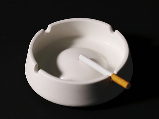 포토 JPG 생활용품 담배 누끼 사람없음 금연 재떨이 국내포토 캠페인 사회이슈 오브젝트 파일형식