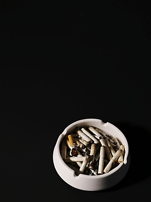 포토 JPG 생활용품 담배 누끼 사람없음 금연 담배꽁초 재떨이 국내포토 캠페인 사회이슈 오브젝트 파일형식