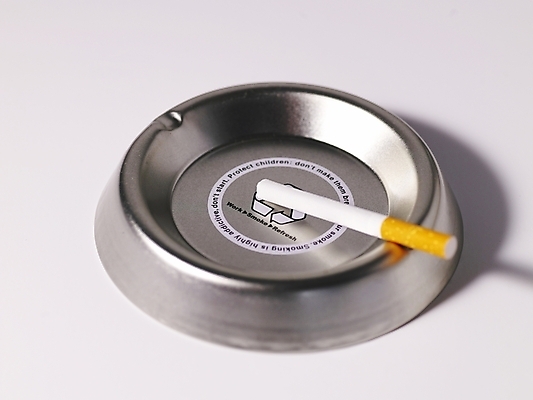 포토 JPG 생활용품 담배 누끼 사람없음 금연 재떨이 국내포토 캠페인 사회이슈 오브젝트 파일형식