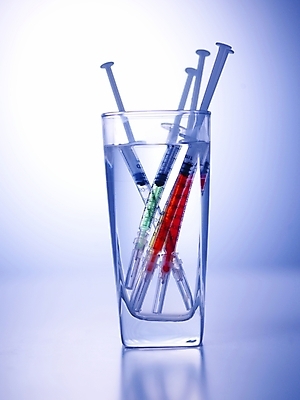 포토 JPG 의학 의료기기 주사기 누끼 사람없음 치료 컵 약 의료용품 국내포토 식기 파일형식