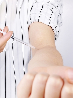 포토 JPG 손 의학 의료기기 주사기 신체부위 치료 약 의료용품 팔 국내포토 사람 파일형식