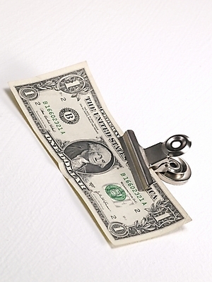 포토 JPG 지폐 돈 집게 누끼 사람없음 금융 경제 달러 오브젝트 무역 외화 국내포토 산업 재산 파일형식