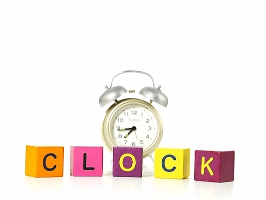 포토 JPG 문자 캐릭터 기호 알파벳 영어 교육 시계 생활용품 놀이 교재 영어교육 누끼 사람없음 단어 놀이용품 블록 자명종 시간 오브젝트 탁상시계 교육용품 유아교재 유아교구 단어조합 글자만들기 블록쌓기 나무블록 국내포토 목재 쌓기 알람 유아교육 조합 파일형식