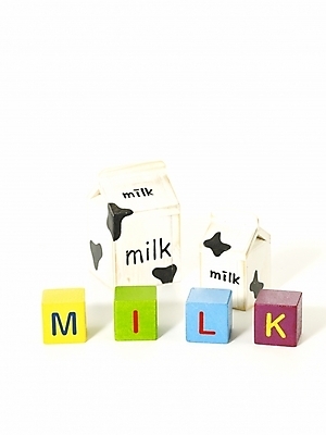 포토 JPG 문자 캐릭터 기호 알파벳 영어 교육 생활용품 놀이 교재 영어교육 누끼 사람없음 단어 놀이용품 블록 우유 오브젝트 교육용품 유아교재 유아교구 단어조합 글자만들기 블록쌓기 나무블록 국내포토 우유갑 유제품 목재 쌓기 유아교육 조합 파일형식