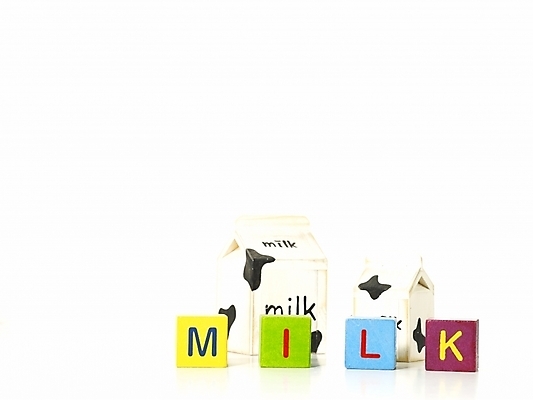 포토 JPG 문자 캐릭터 기호 알파벳 영어 교육 생활용품 놀이 교재 영어교육 누끼 사람없음 단어 놀이용품 블록 우유 오브젝트 교육용품 유아교재 유아교구 단어조합 글자만들기 블록쌓기 나무블록 국내포토 우유갑 유제품 목재 쌓기 유아교육 조합 파일형식