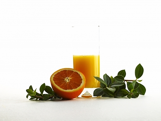 포토 JPG 스튜디오촬영 음료 음식 오렌지 과일 디저트 잔 누끼 사람없음 장식 컵 주스 과일주스 오렌지주스 국내포토 식기 실내 파일형식