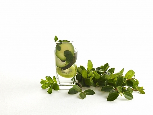 포토 JPG 스튜디오촬영 음료 음식 과일 디저트 키위 누끼 사람없음 주스 과일주스 국내포토 실내 파일형식