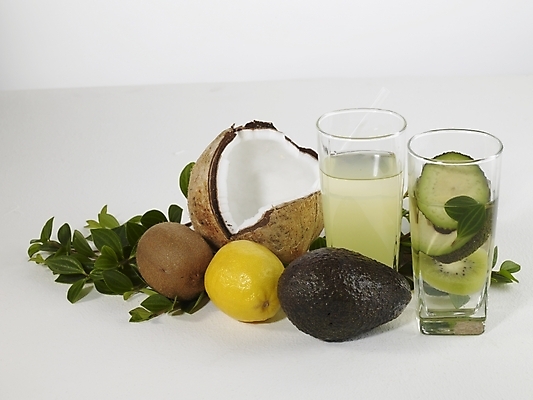 포토 JPG 스튜디오촬영 음료 음식 과일 디저트 잔 키위 사람없음 컵 주스 과일주스 레몬 열대과일 코코넛 국내포토 식기 실내 파일형식