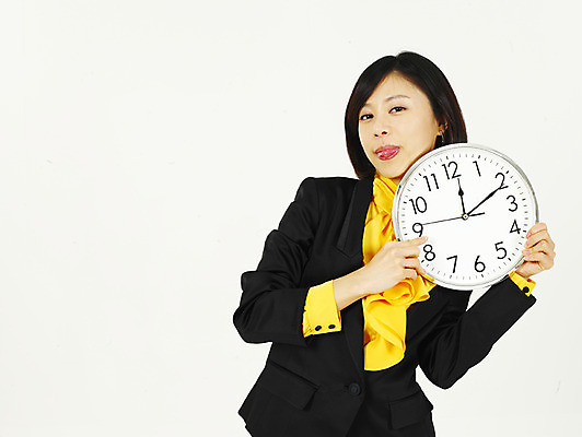 포토 JPG 스튜디오촬영 모델 여자 시계 비즈니스 부분 한명 누끼 사람 동양인 정장 상반신 20대 성인 비즈니스라이프 청춘 한국인 직장인 사무원 비즈니스우먼 벽시계 12시 여자만 여자한명만 성인여자만 청년만 청년여자만 성인한명만 청년여자한명만 성인여자한명만 성인만 국내포토 직업 1 라이프스타일 옷 컨셉 실내 인종 청년 시간 파일형식