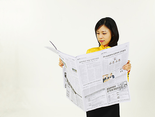 포토 JPG 스튜디오촬영 모델 여자 비즈니스 부분 한명 누끼 사람 동양인 정장 상반신 20대 성인 비즈니스라이프 청춘 한국인 직장인 사무원 비즈니스우먼 신문 여자만 여자한명만 성인여자만 청년만 청년여자만 성인한명만 청년여자한명만 성인여자한명만 성인만 국내포토 직업 1 라이프스타일 옷 컨셉 실내 인종 청년 간행물 뉴스 파일형식