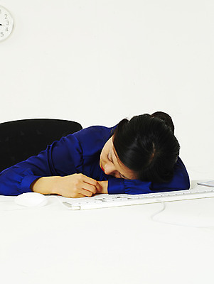 포토 JPG 스튜디오촬영 모델 여자 엎드리기 비즈니스 부분 탁자 스트레스 피곤 한명 사람 동양인 정장 상반신 20대 성인 비즈니스라이프 청춘 한국인 키보드 직장인 사무원 비즈니스우먼 낮잠 여자만 여자한명만 성인여자만 청년만 청년여자만 성인한명만 청년여자한명만 성인여자한명만 성인만 국내포토 직업 1 라이프스타일 옷 가구 컨셉 모션 실내 인종 청년 잠 파일형식