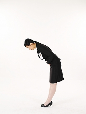 포토 JPG 스튜디오촬영 전신 모델 여자 포즈 한명 누끼 사람 동양인 정장 20대 성인 한국인 구직 인사 직장인 비즈니스우먼 신입사원 면접 입사시험 여자만 여자한명만 성인여자만 청년만 청년여자만 성인한명만 청년여자한명만 성인여자한명만 성인만 국내포토 직업 1 옷 컨셉 비즈니스 실내 인종 청년 시험 예절 파일형식