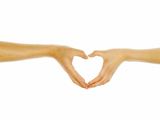 포토 JPG 스튜디오촬영 손 포즈 부분 관계 표시 사랑 누끼 손짓 신체부위 양손 하트 알림 관심 우호적 국내포토 모양 감정 컨셉 모션 실내 사람 파일형식