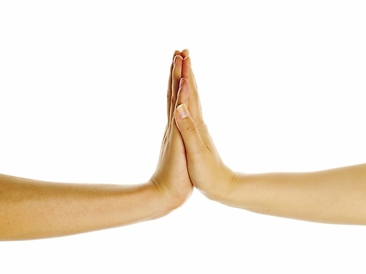 포토 JPG 스튜디오촬영 손 포즈 부분 관계 표시 협력 손바닥 협상 누끼 손짓 신체부위 양손 도움 알림 동맹 우호적 국내포토 컨셉 비즈니스 모션 실내 사람 파일형식