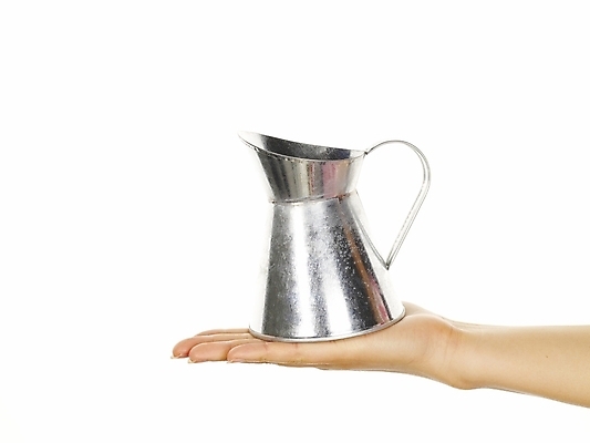 포토 JPG 스튜디오촬영 손 포즈 생활용품 부분 주전자 한손 누끼 손짓 신체부위 물뿌리개 원예용품 놓기 국내포토 모션 주방용품 실내 사람 오브젝트 파일형식