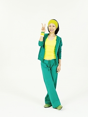 포토 JPG 스튜디오촬영 전신 모델 라이프스타일 웰빙 여자 포즈 다이어트 건강 두건 한명 누끼 사람 20대 성인 취미 라이프 생활 운동복 운동 헬스 한국인 머리띠 여자만 여자한명만 성인여자만 청년만 청년여자만 성인한명만 청년여자한명만 성인여자한명만 성인만 국내포토 1 옷 장신구 실내 동양인 청년 파일형식